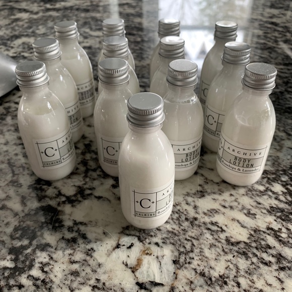 COPY - Archive Brand Rosehips & Lavender Body Lotion Travel Size New Unused - Picture 1 of 1